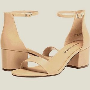 Women AmoazonEssentials heels